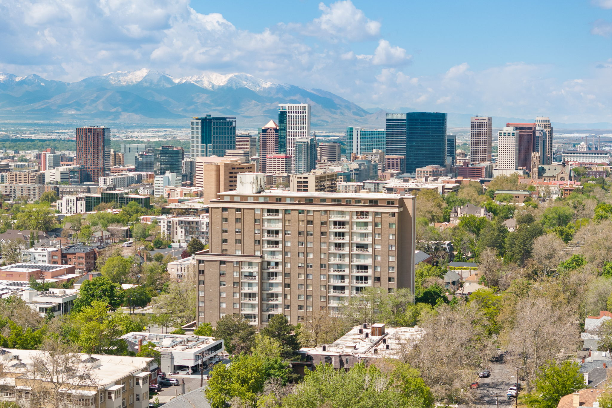 BONNEVILLE TOWER - Residential