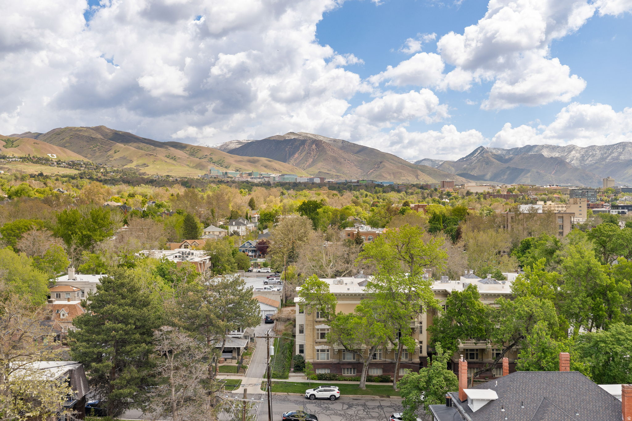 BONNEVILLE TOWER - Residential