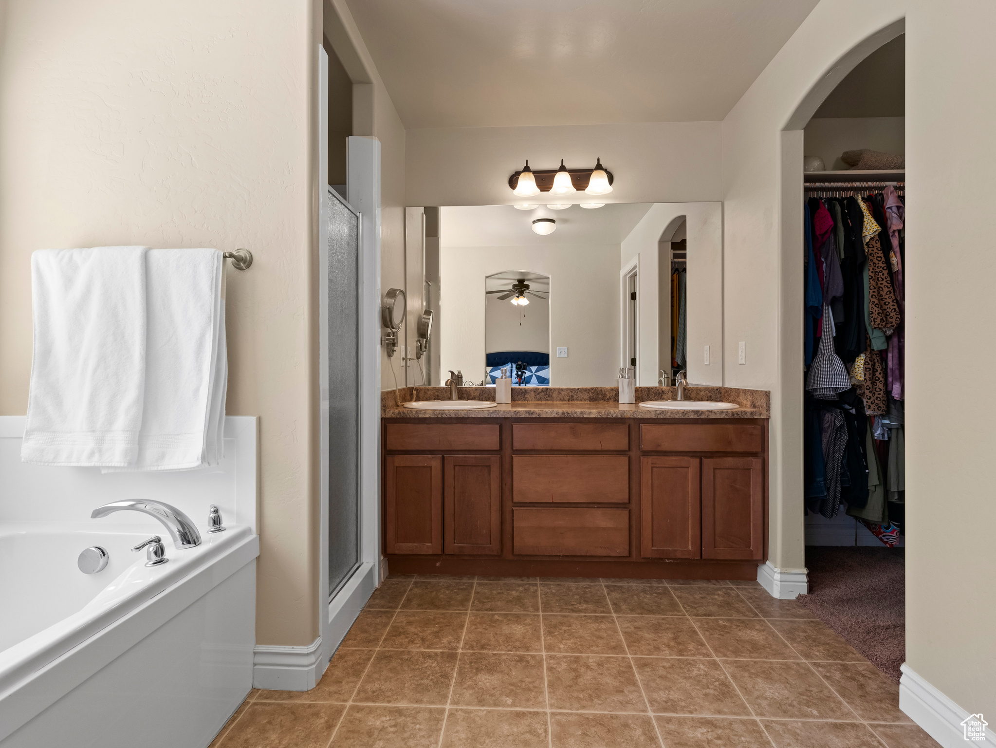 RIVER PARK WEST - Residential