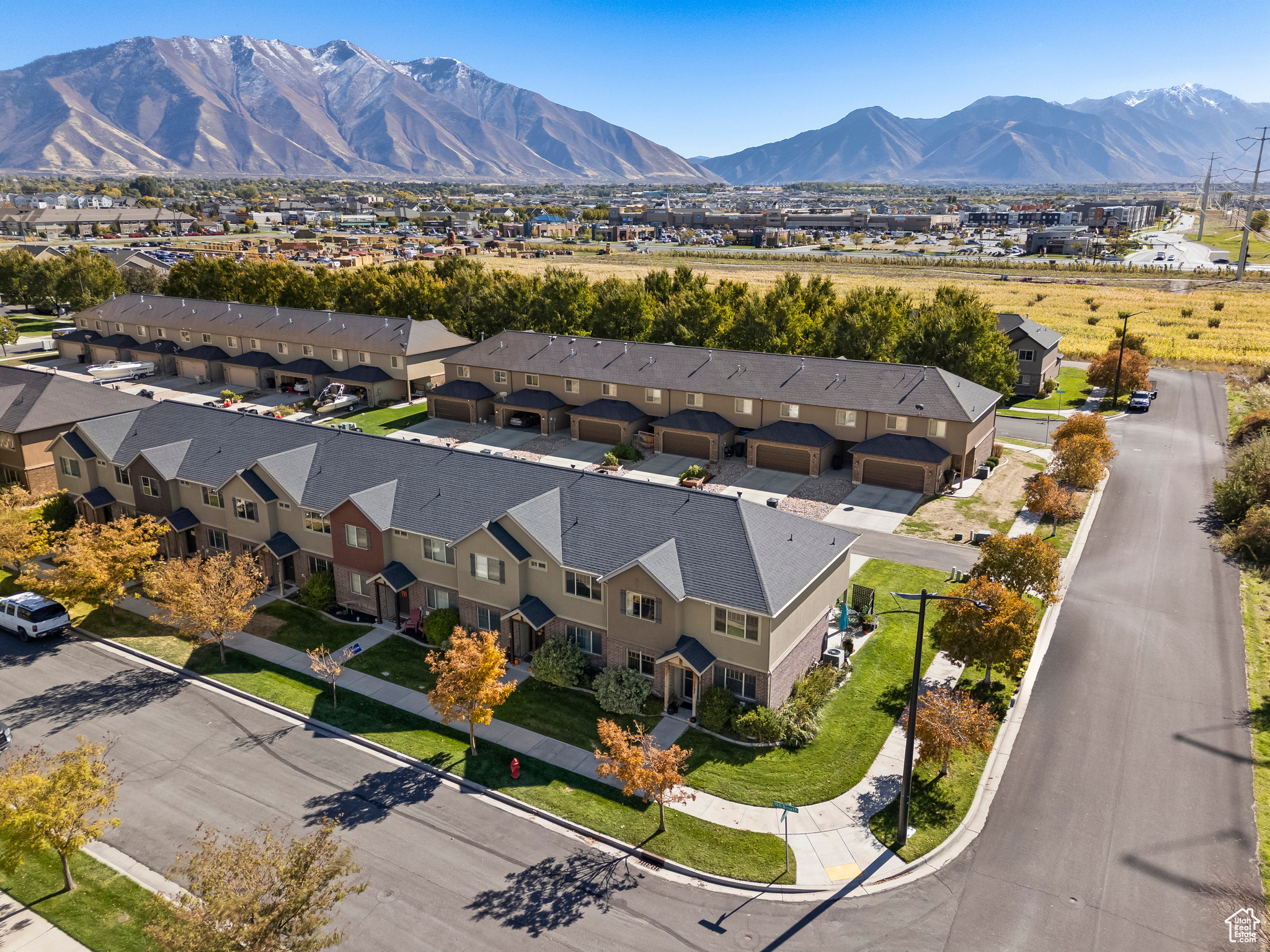 RIVER PARK WEST - Residential