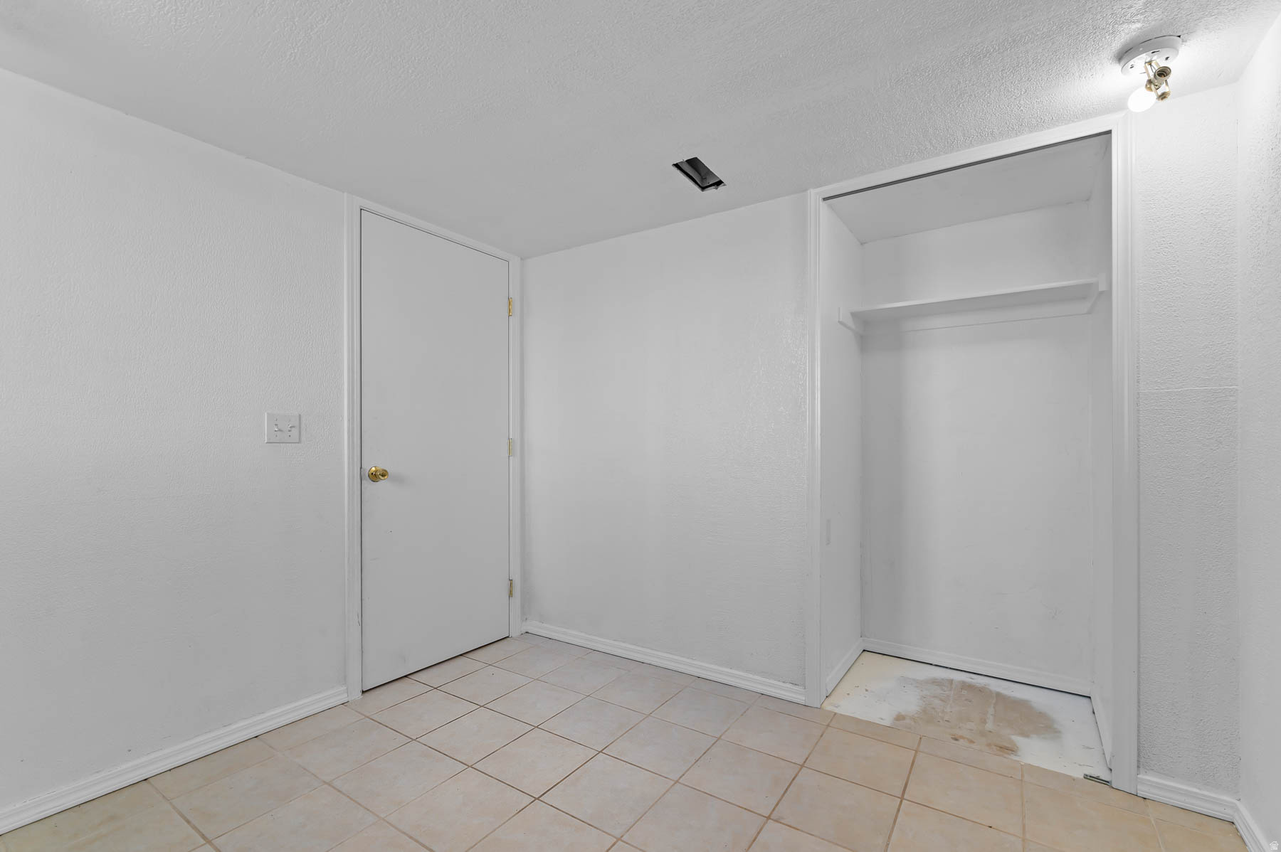 GLENDALE GARDENS - Residential