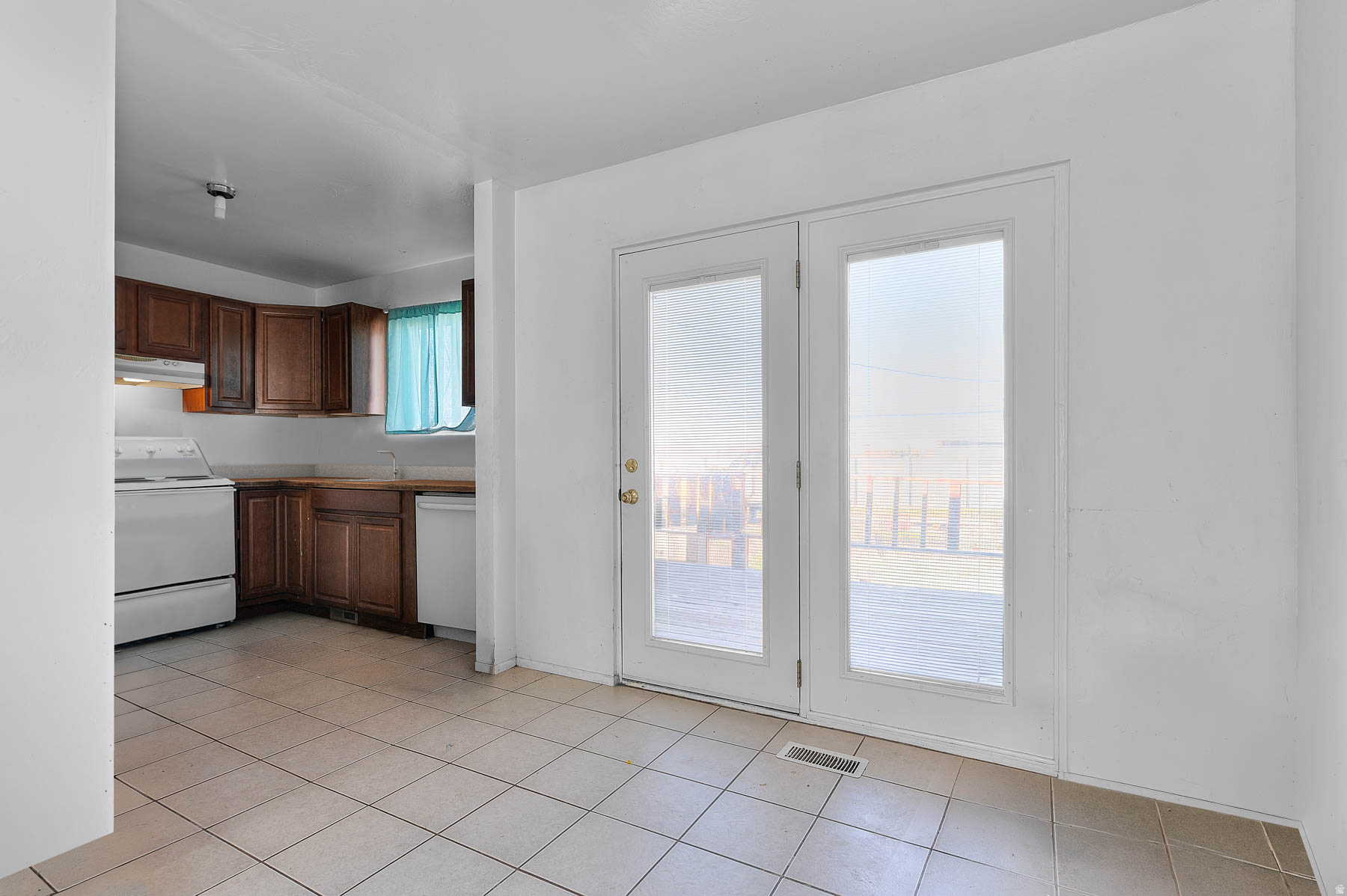 GLENDALE GARDENS - Residential