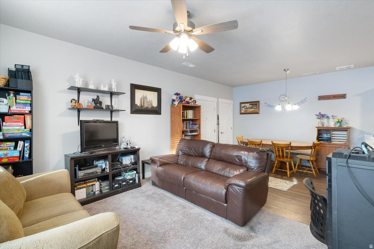 HIGHRIDGE - Residential