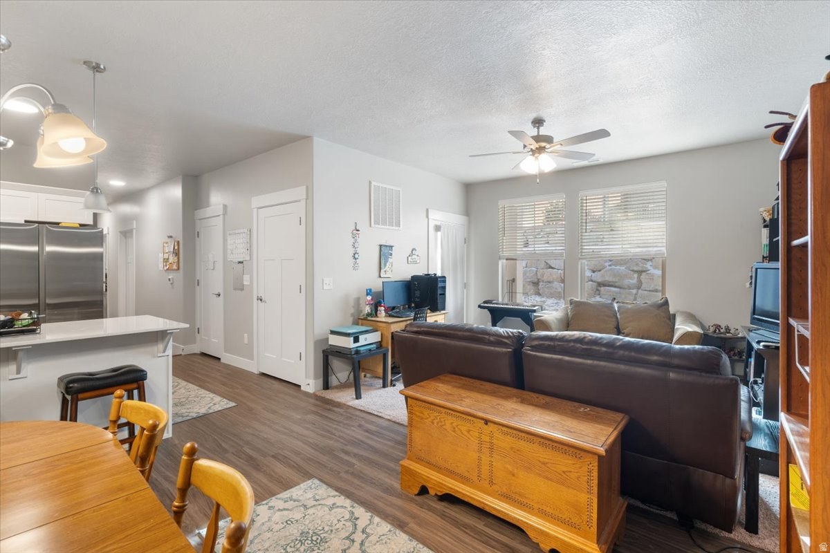 HIGHRIDGE - Residential