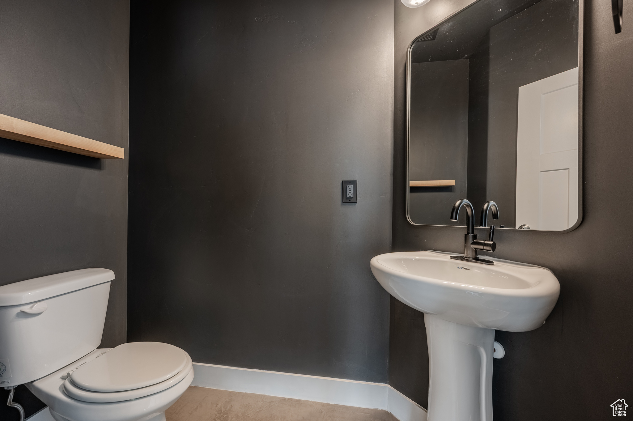 Vineyard, Utah 84059, United States, 3 Bedrooms Bedrooms, ,4 BathroomsBathrooms,Residential,Active,95628