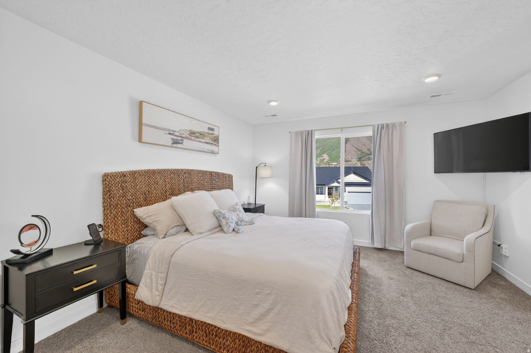 QUIET VALLEY - Residential