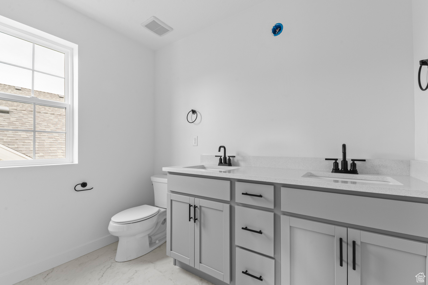 DAYBREAK CASCADES 404 - Residential