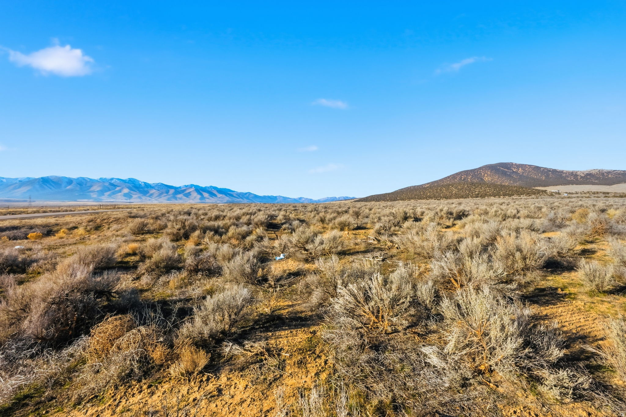 SOUTH RIM WEST - Land