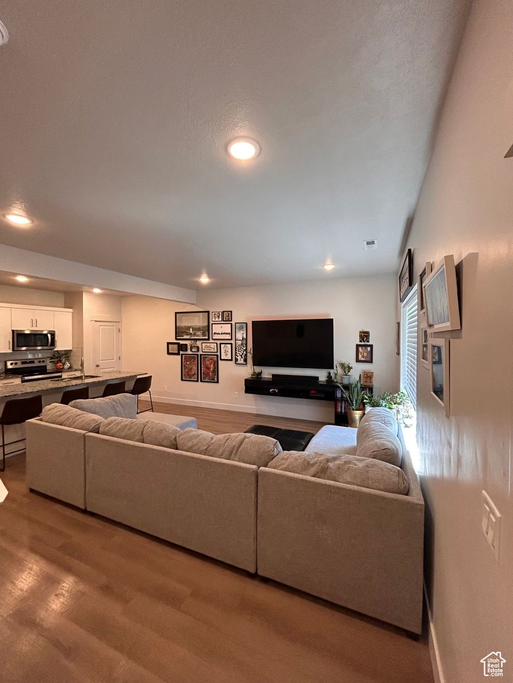 Photo of 412 S 1580 E, Hyrum, UT 84319 (MLS # 2116142)