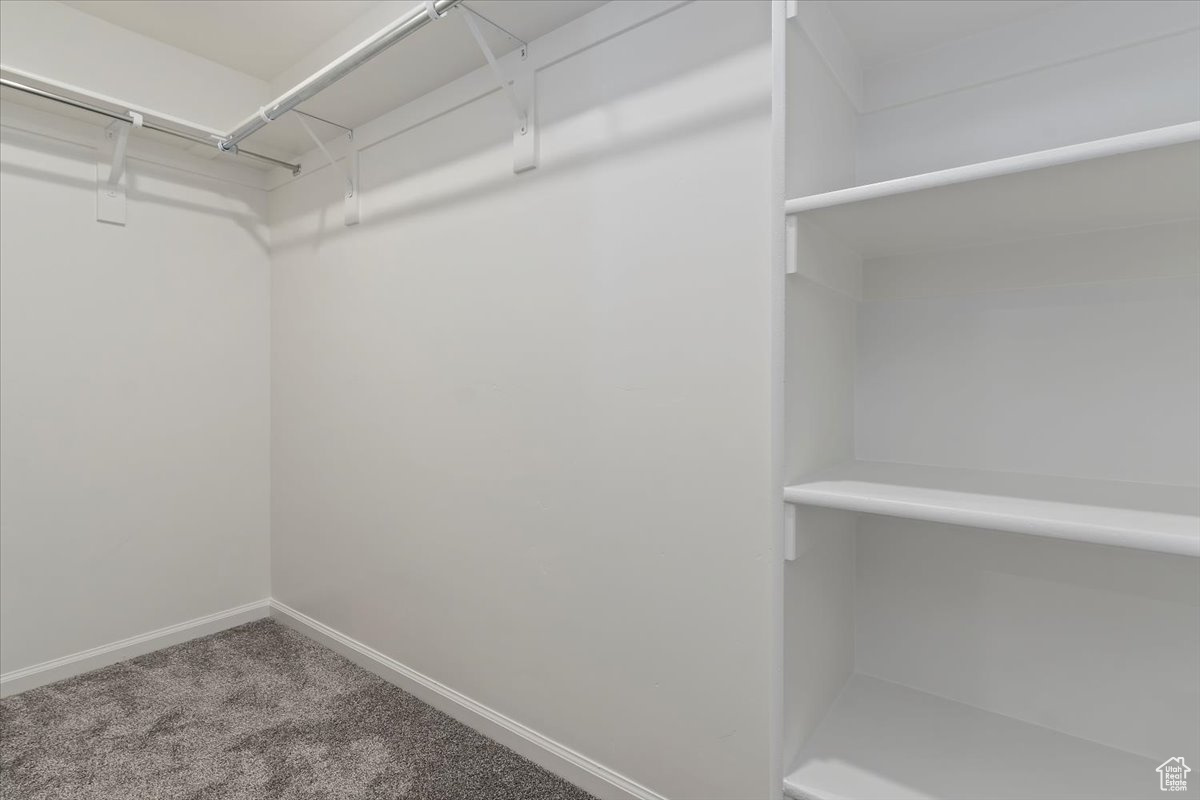 DAYBREAK - Residential