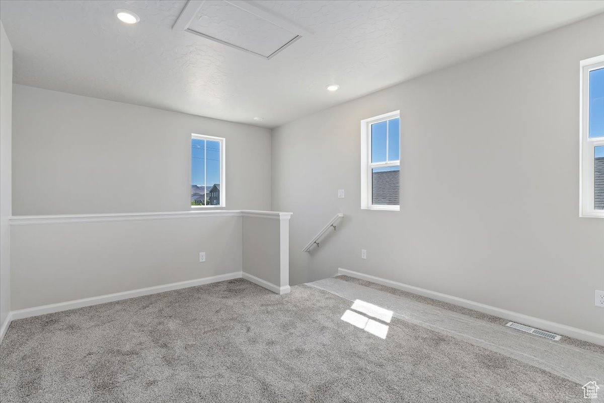 DAYBREAK - Residential