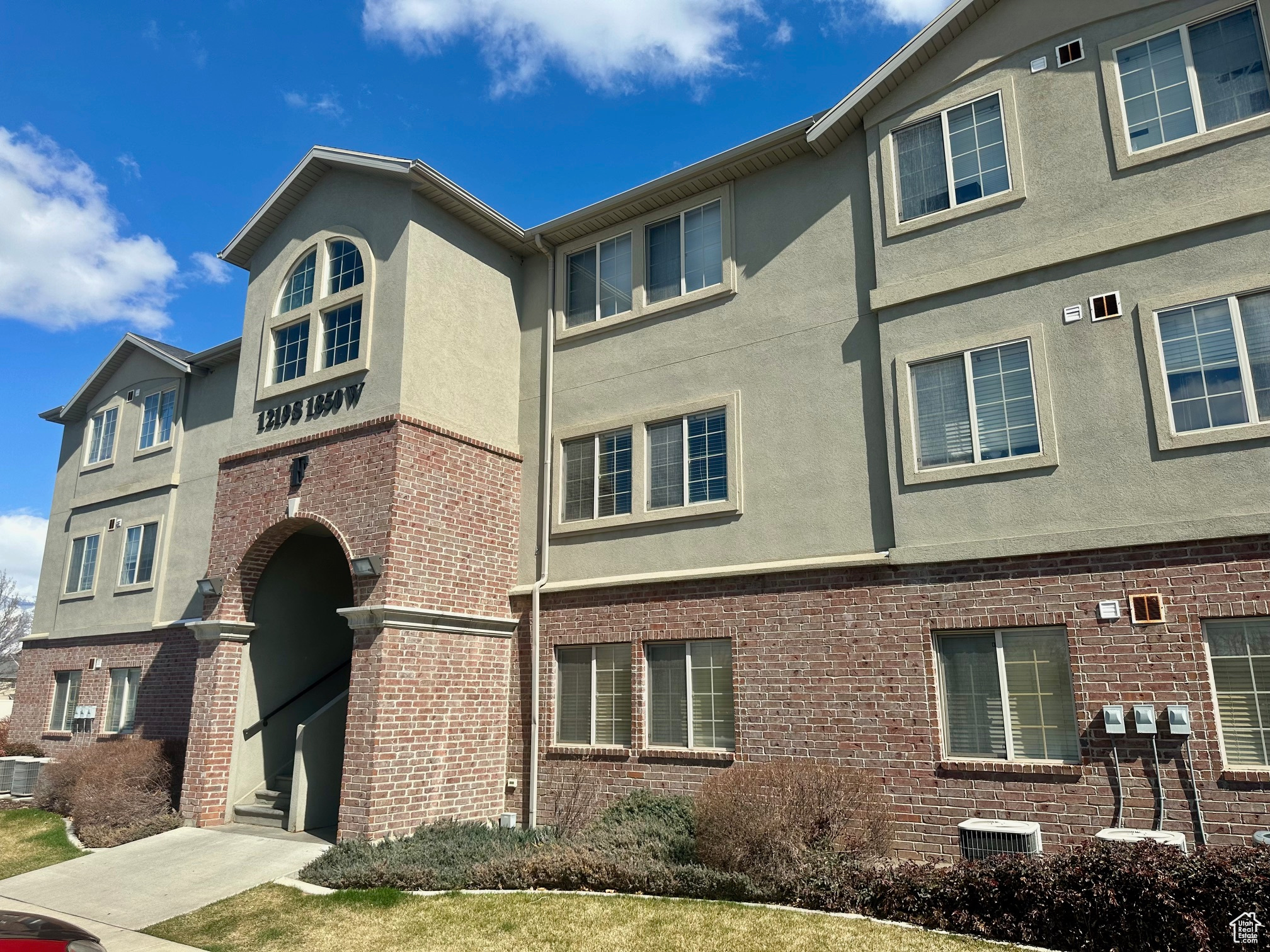 Unlock the possibilities of this spacious 3 bedroom 2 bathroom mid floor condo. This condo is priced perfectly for a first time homebuyer to make it their own own or a savvy investor. Seller is willing to pay up to $8000 in closing costs for the the Buyer. Fantastic location close to shopping and freeway access. Two reserved parking spaces, one is a carport with attached storage shed.
