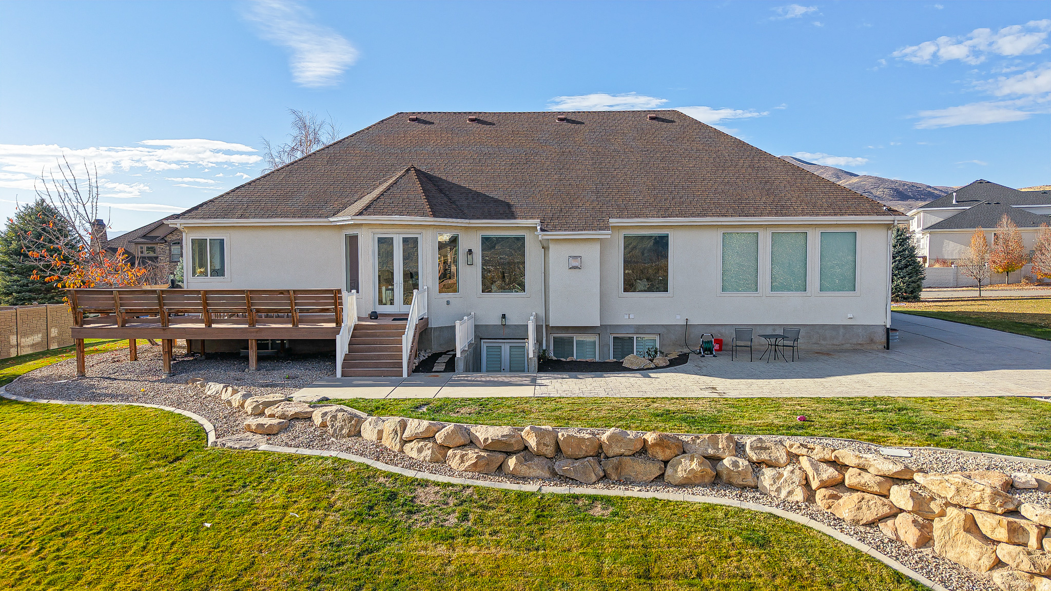 DRY CREEK - Residential