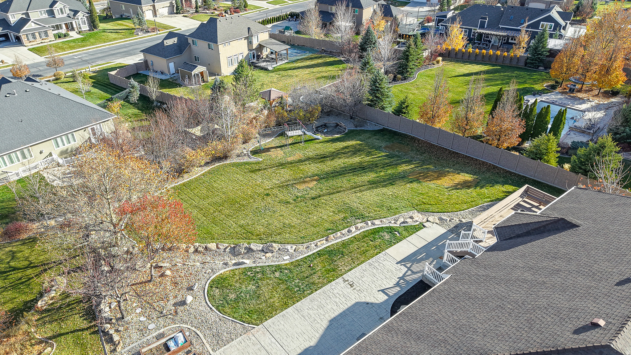 DRY CREEK - Residential