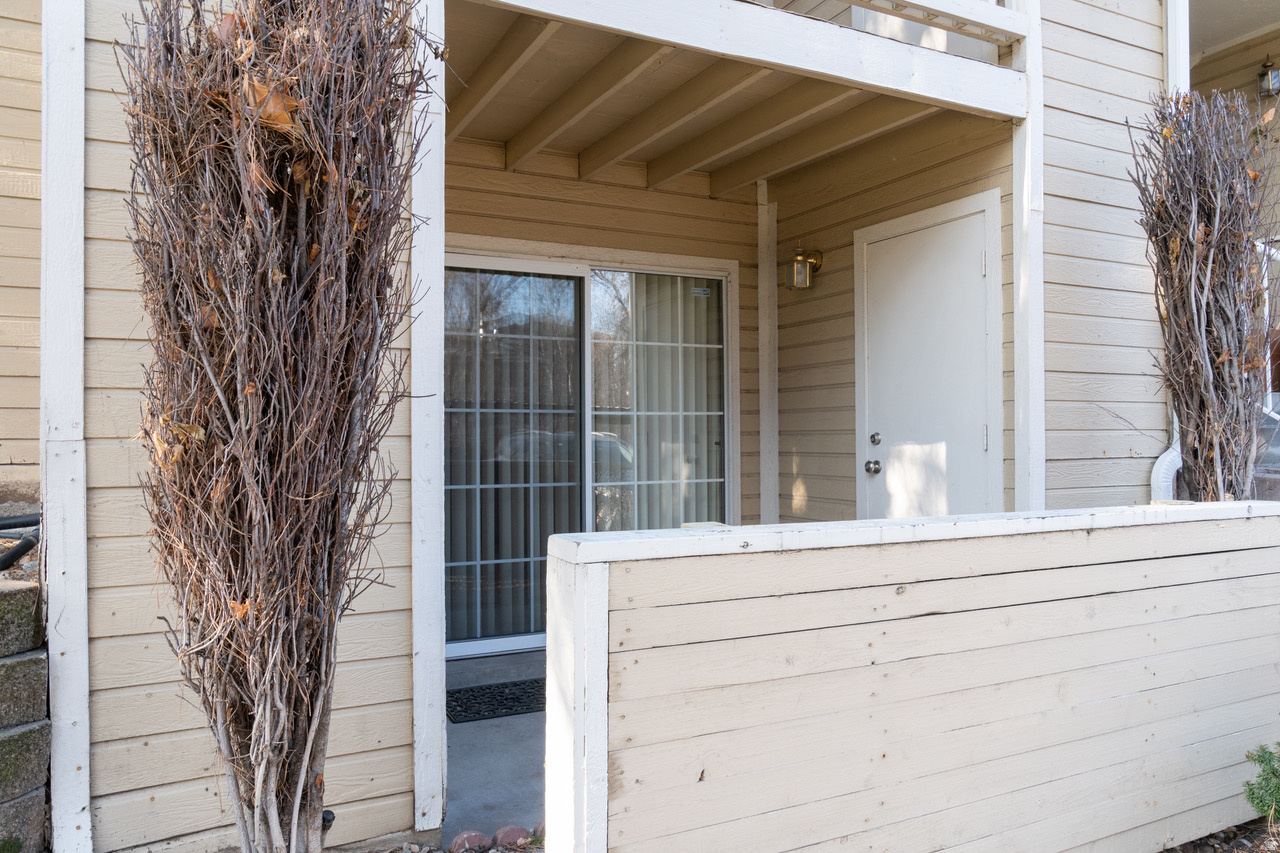 WATERSIDE - Residential