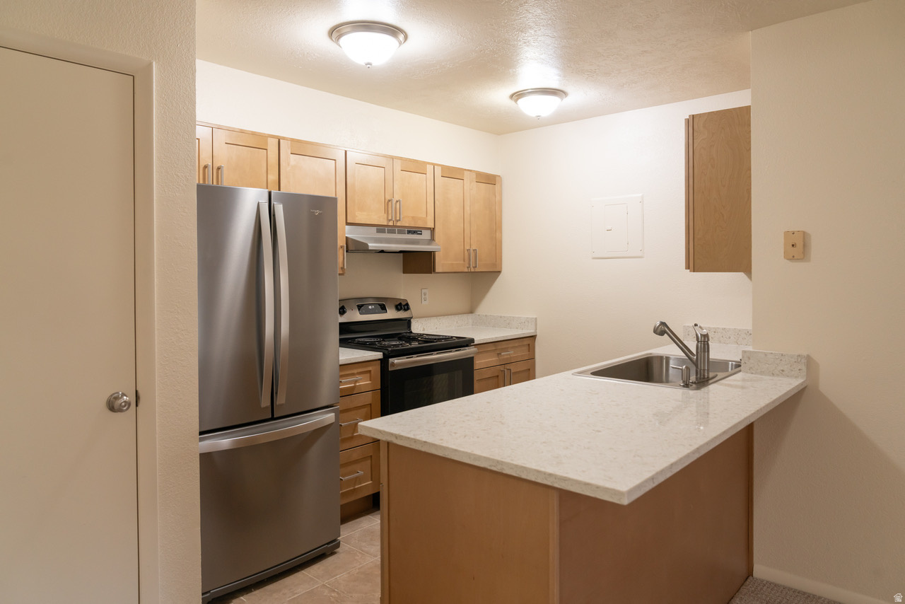 WATERSIDE - Residential