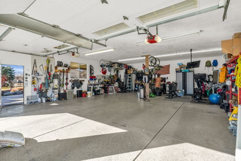 Tiny photo for 265 E 13275 S, Draper, UT 84020 (MLS # 2139838)