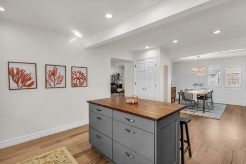 Tiny photo for 265 E 13275 S, Draper, UT 84020 (MLS # 2139838)