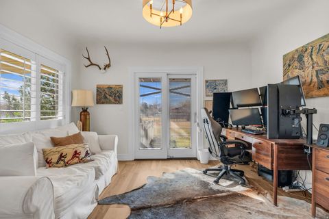 Tiny photo for 265 E 13275 S, Draper, UT 84020 (MLS # 2139838)