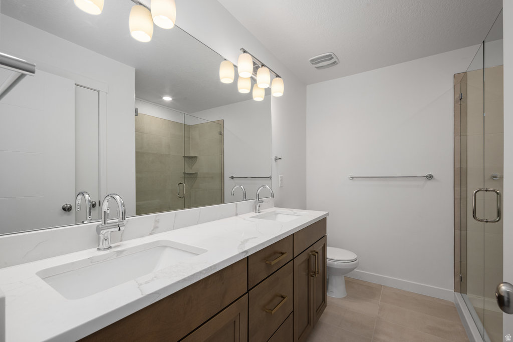 AXIS TOWNHOMES - Residential