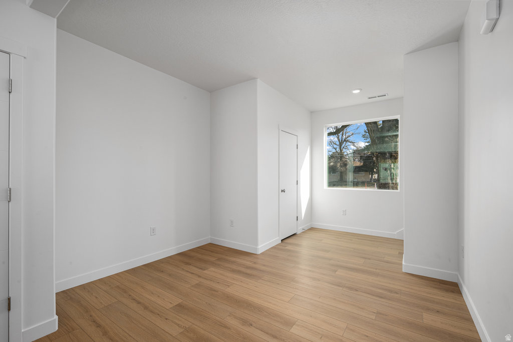 AXIS TOWNHOMES - Residential