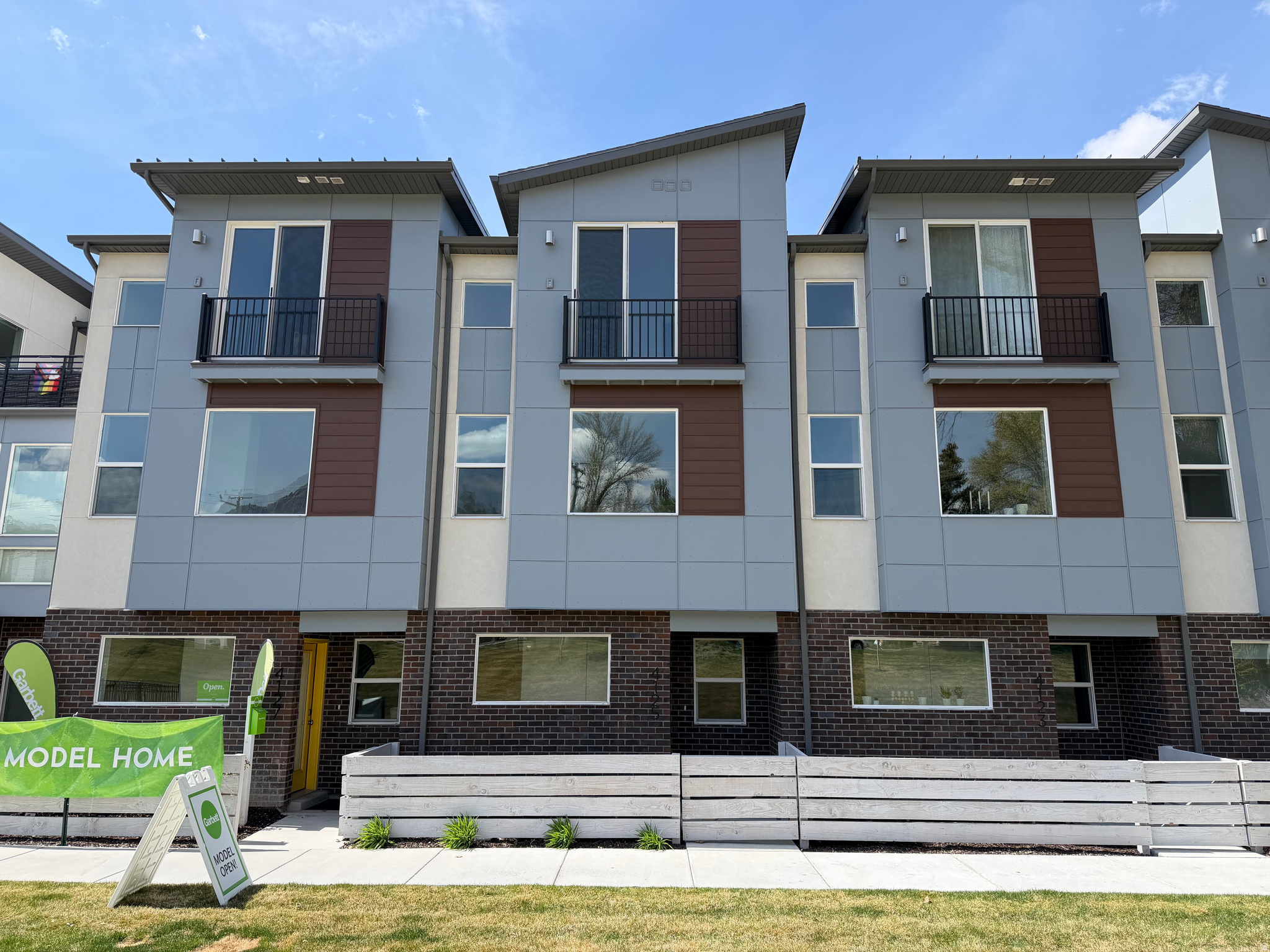 AXIS TOWNHOMES - Residential