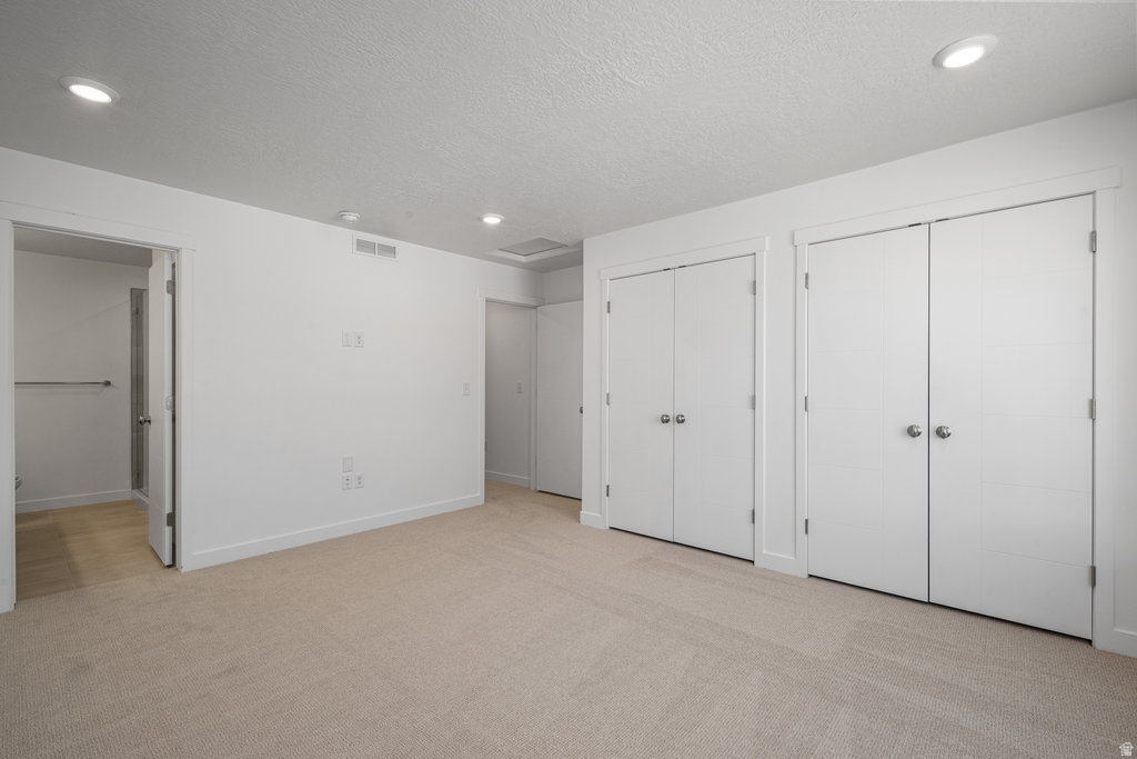 AXIS TOWNHOMES - Residential