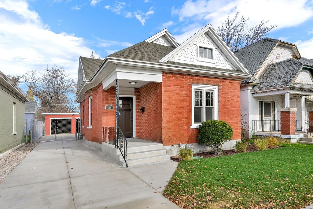 Photo of 470 E 30TH St S, Ogden, UT 84401 (MLS # 2124044)