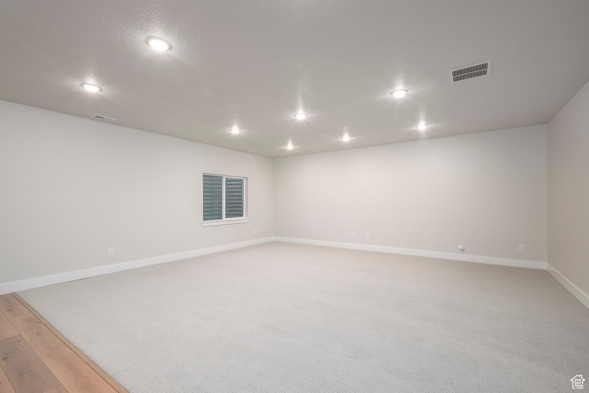 EVANS PARK - Residential