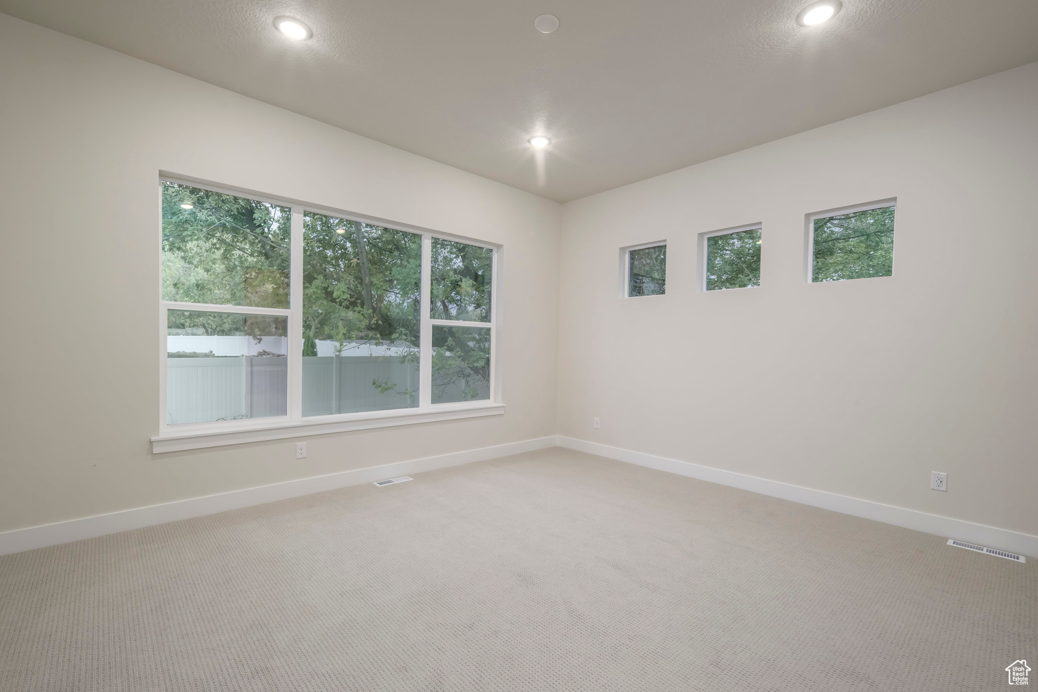 EVANS PARK - Residential