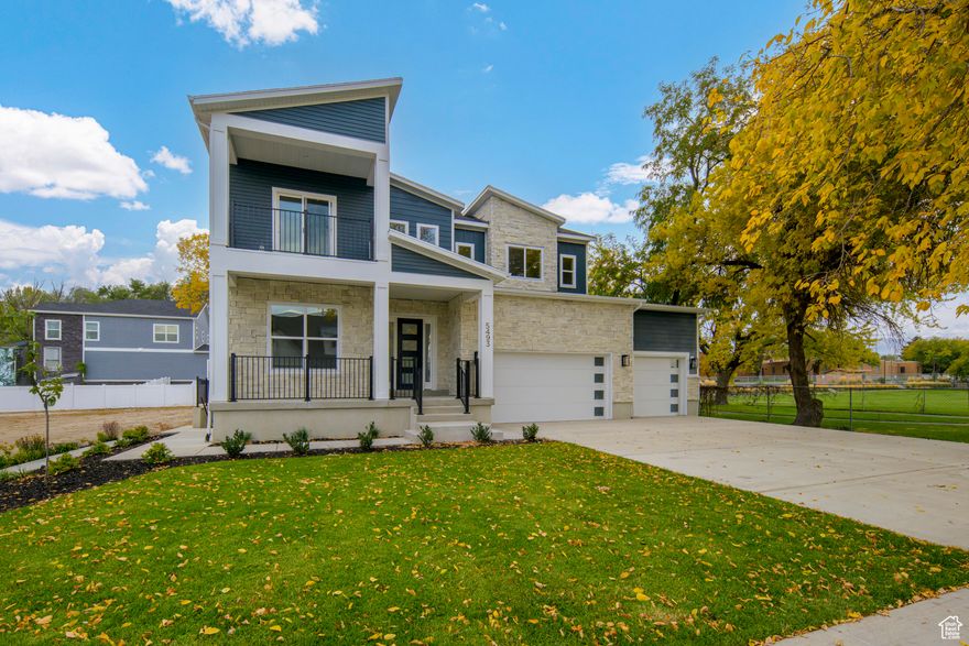 Ask about our 4.99 % Rate Buy Down with preferred lender - Modern Design Meets Smart Living  The Campbell Modern Plan at Evans Park Welcome to the Campbell Modern plan by Hamlet Homes-where bold architectural design meets unmatched flexibility. This spacious home offers open-concept living, sleek modern finishes, and an interior Accessory Dwelling Unit (ADU) with a private entrance-perfect for multigenerational living, rental income, or a home office suite. Located in the vibrant new Evans Park community in West Valley City, you'll enjoy nearby transit, and easy access to downtown Salt Lake.