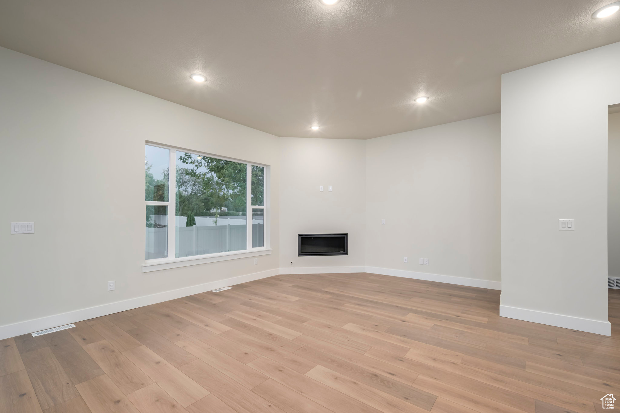 EVANS PARK - Residential