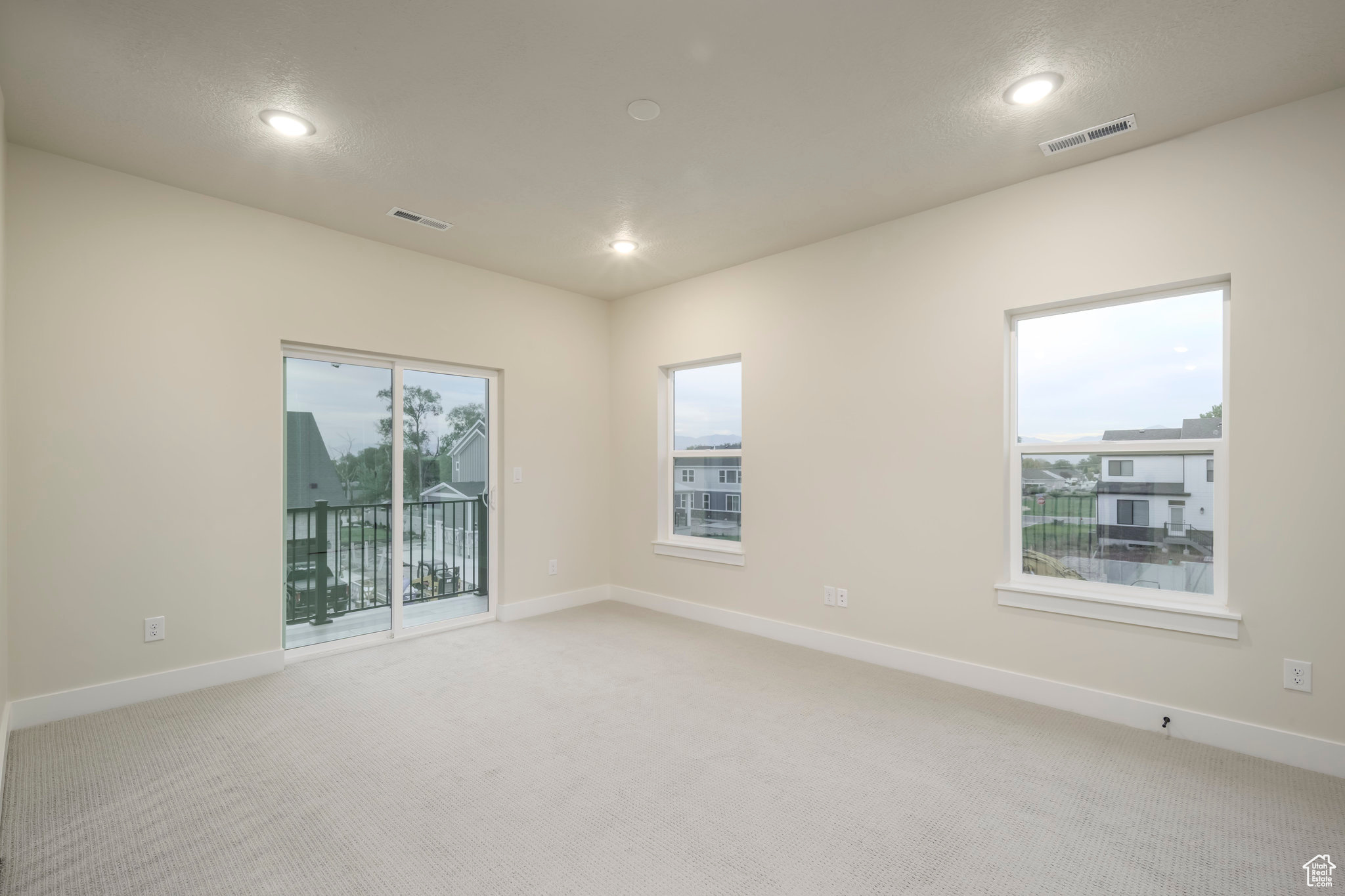 EVANS PARK - Residential