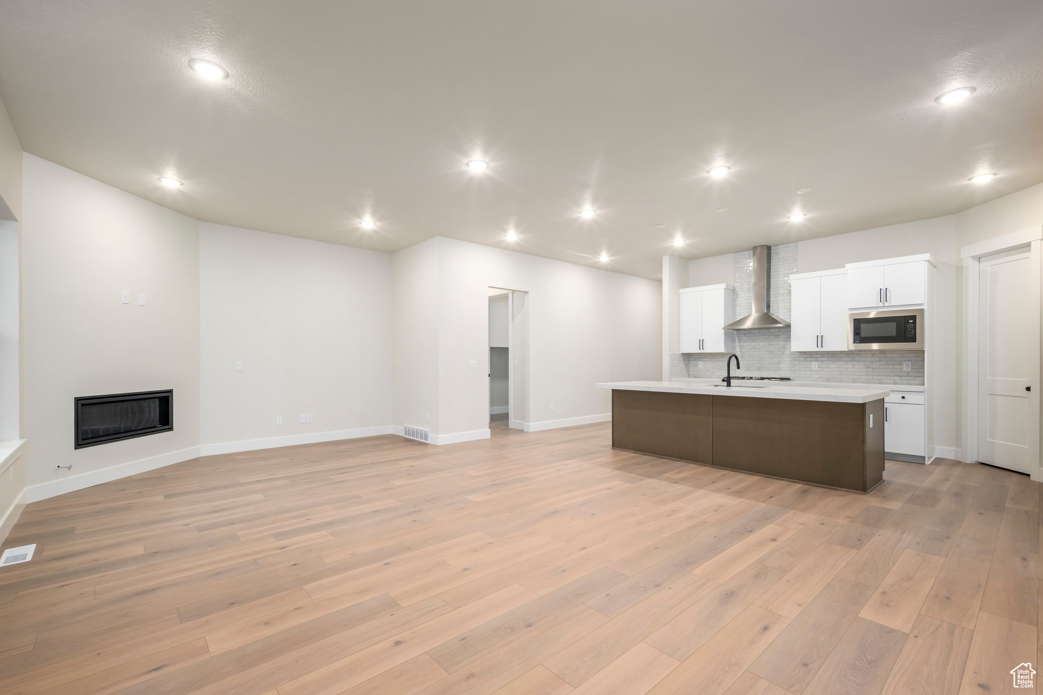 EVANS PARK - Residential