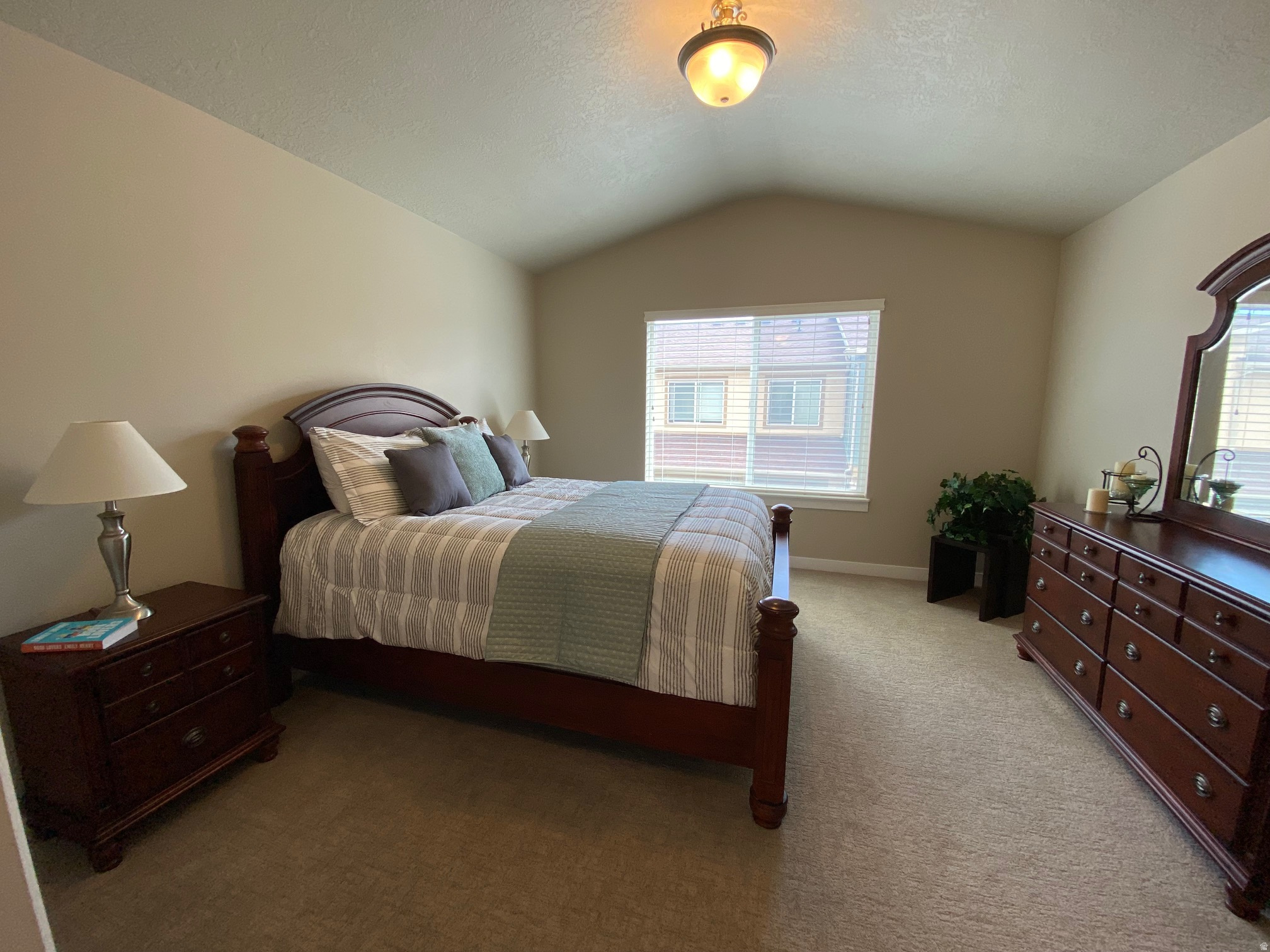 SUMMERLANE - Residential