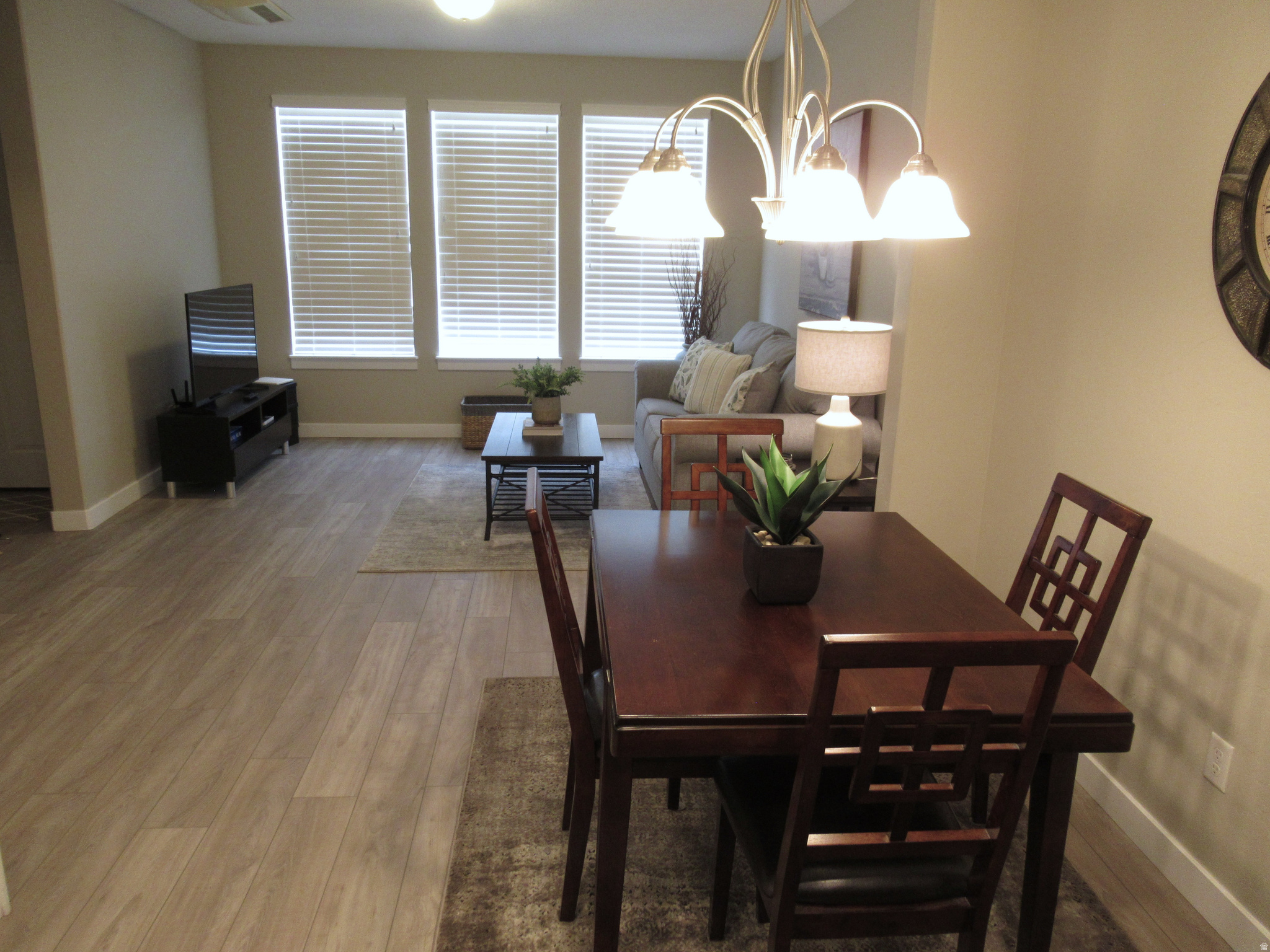 SUMMERLANE - Residential