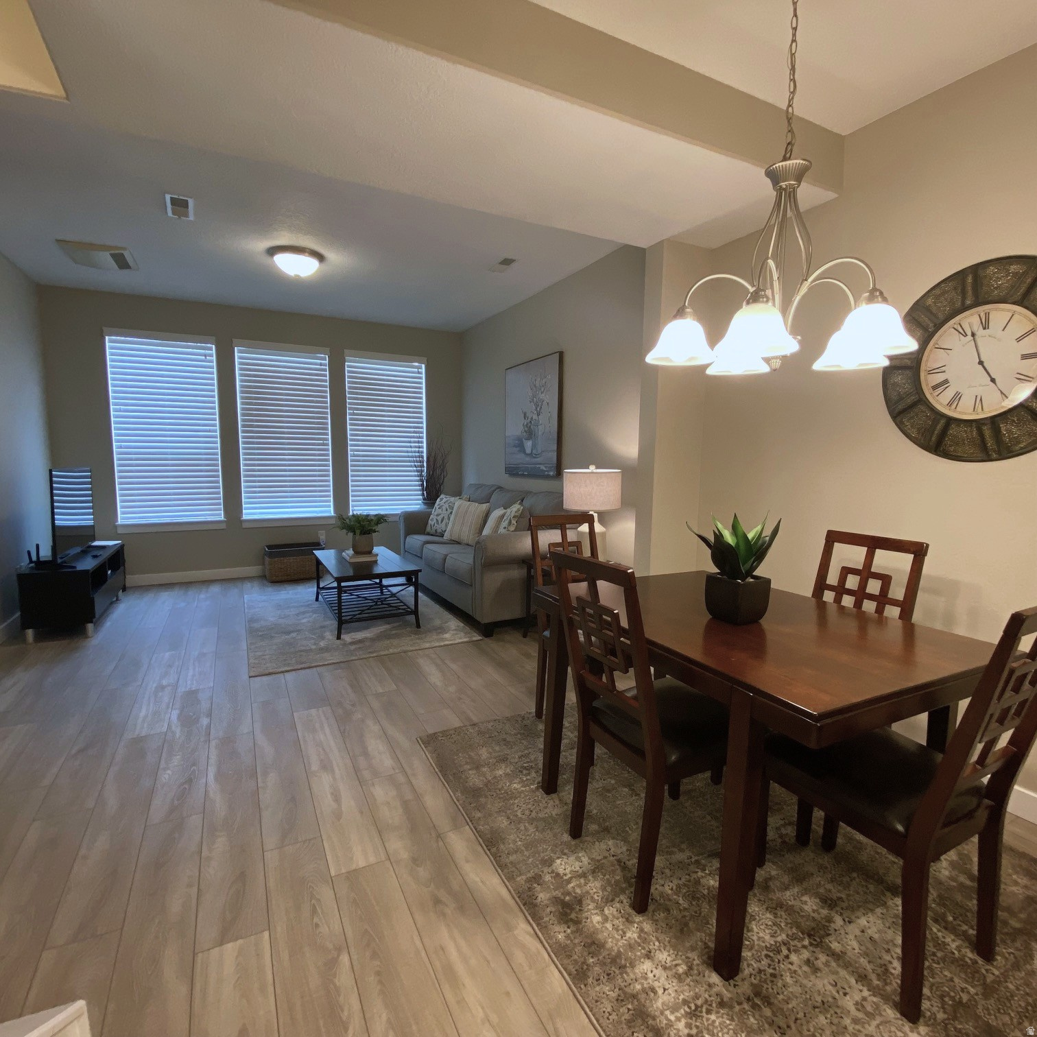 SUMMERLANE - Residential