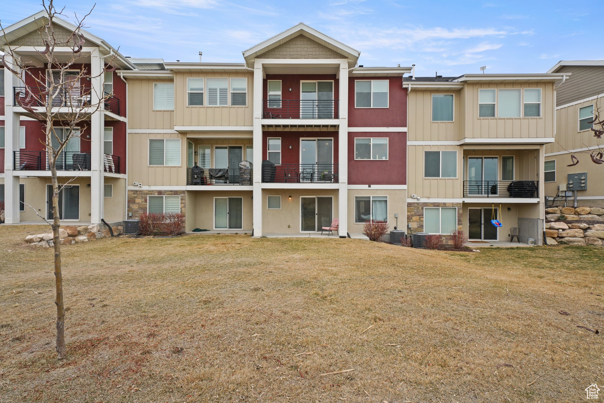 59 E Chip Shot Loop, Saratoga Springs, Utah image 4