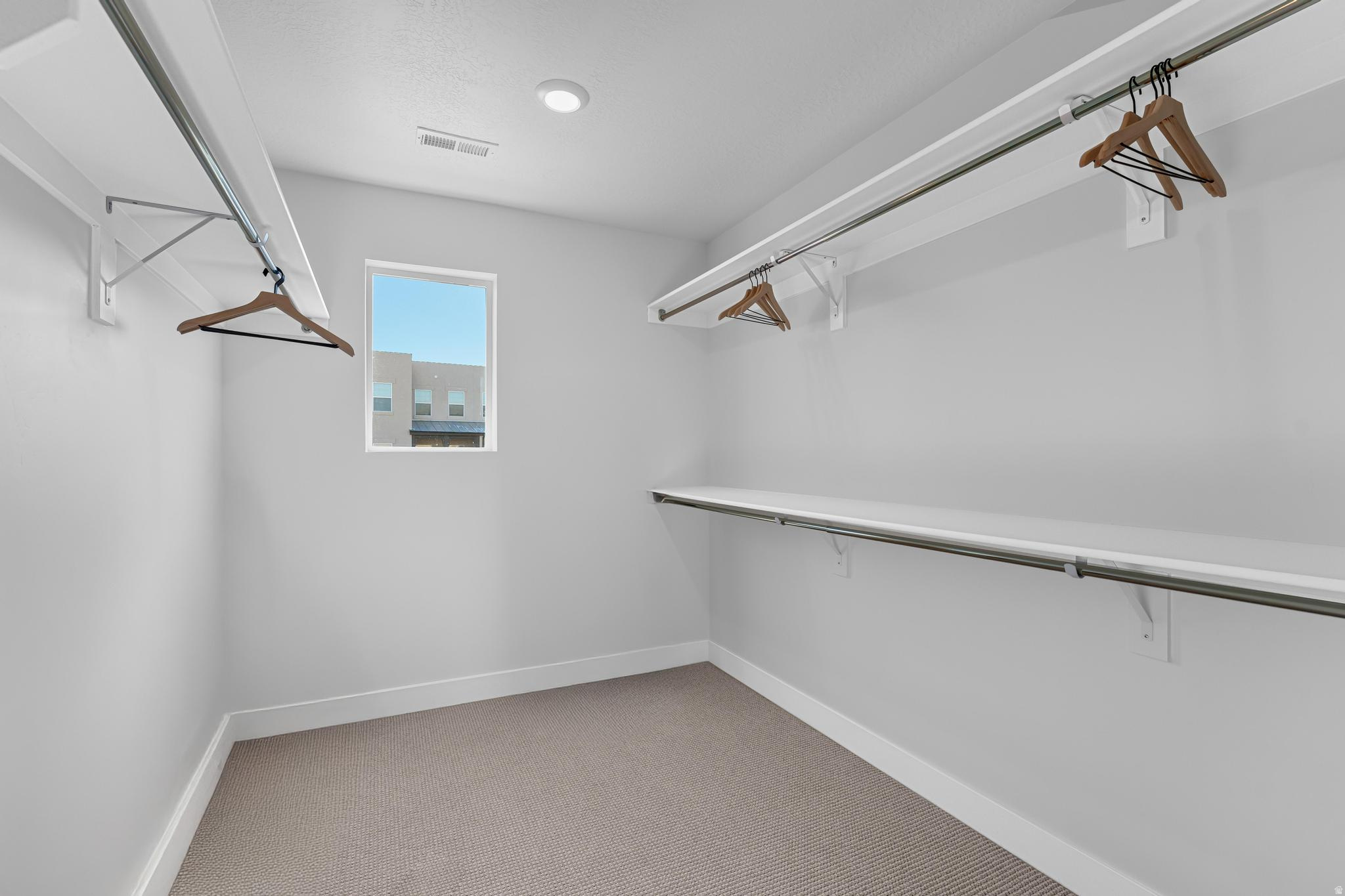 OQUIRRH WEST - Residential