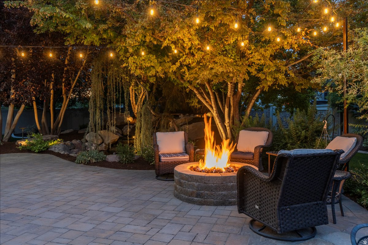 LUCAS MEADOWS - Residential