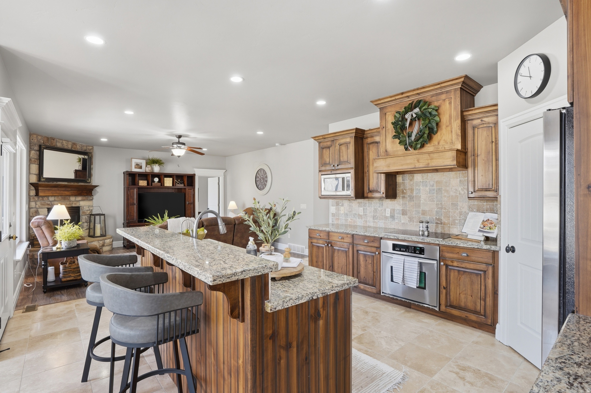 LUCAS MEADOWS - Residential