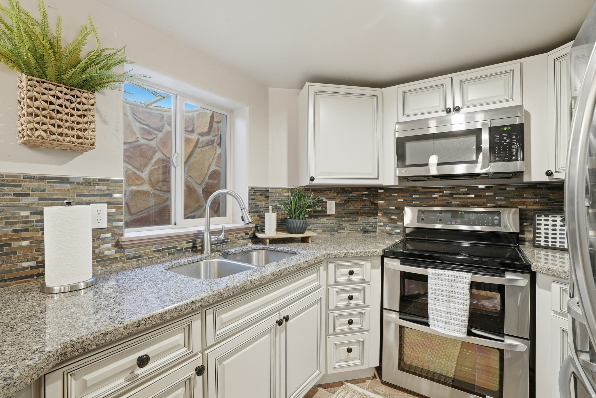 LUCAS MEADOWS - Residential