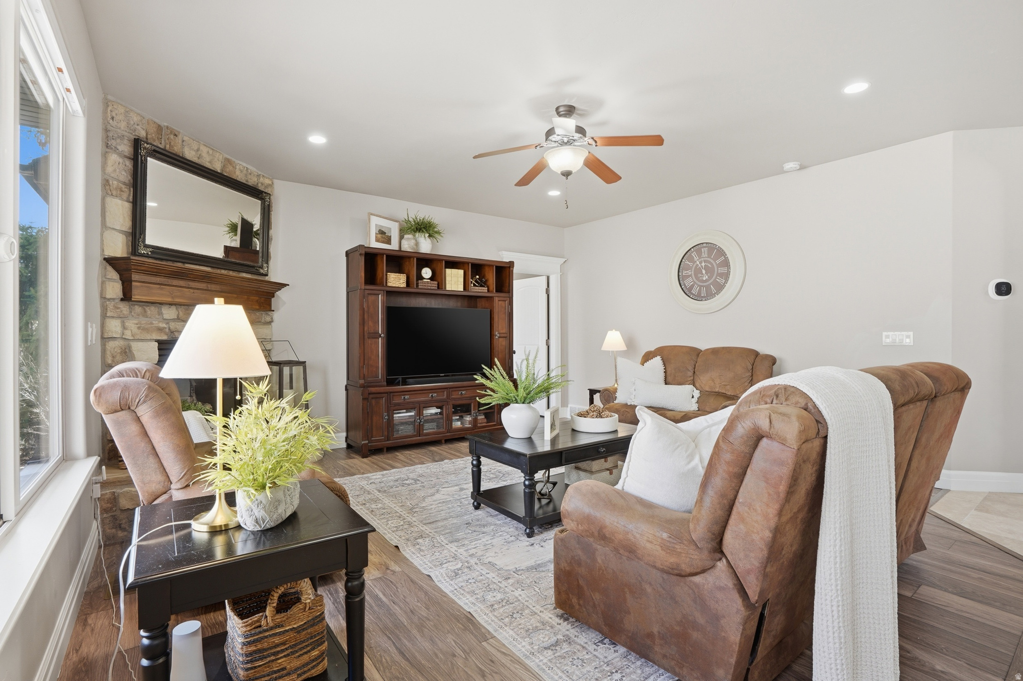 LUCAS MEADOWS - Residential