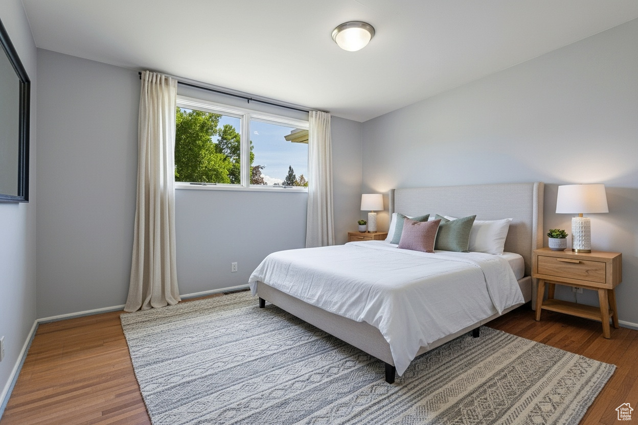 MEADOWBROOK FARMS - Residential