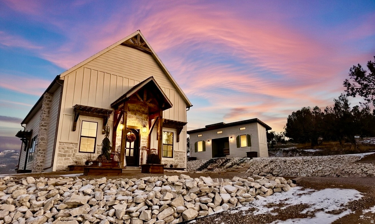 SALEM HOLLOW - Residential