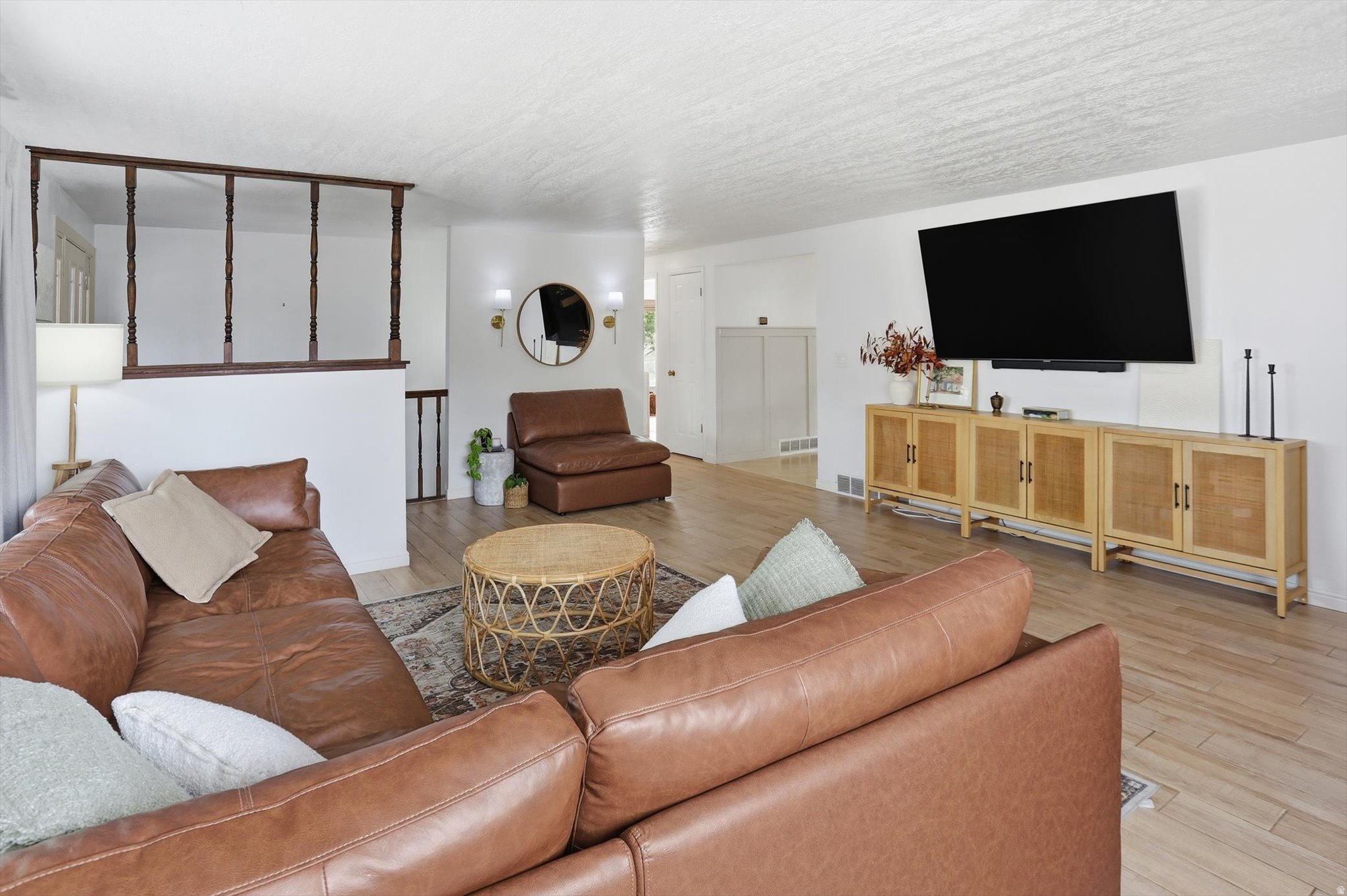 THOMPSON GARDEN SUBD - Residential