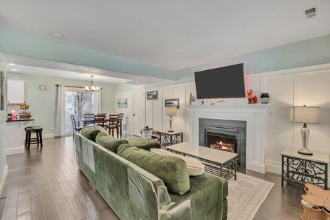 Tiny photo for 1014 CREEKSIDE DR, Ogden, UT 84404 (MLS # 2138337)