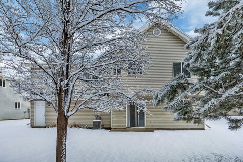 Tiny photo for 1014 CREEKSIDE DR, Ogden, UT 84404 (MLS # 2138337)