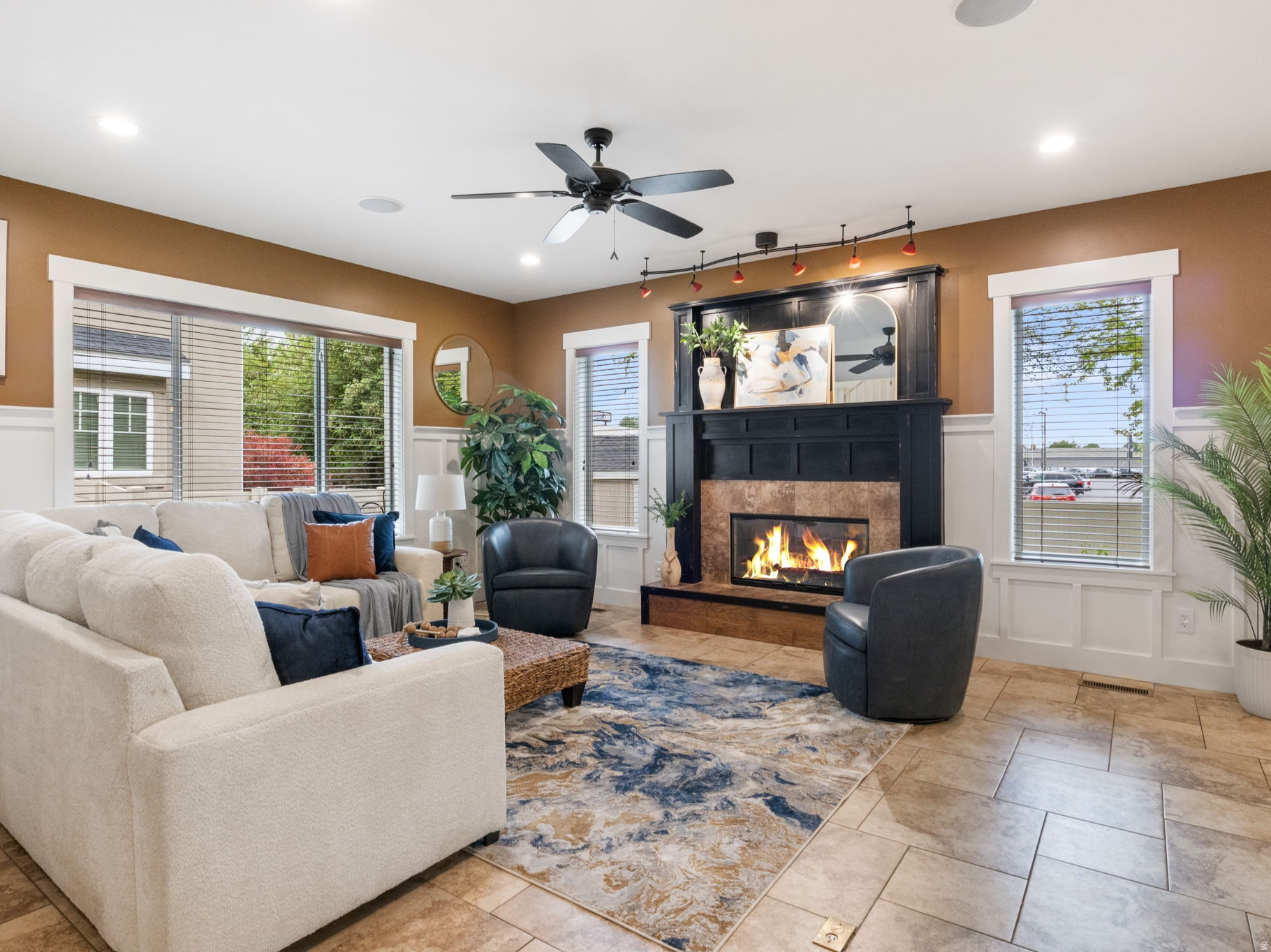 WILD HORSE - Residential