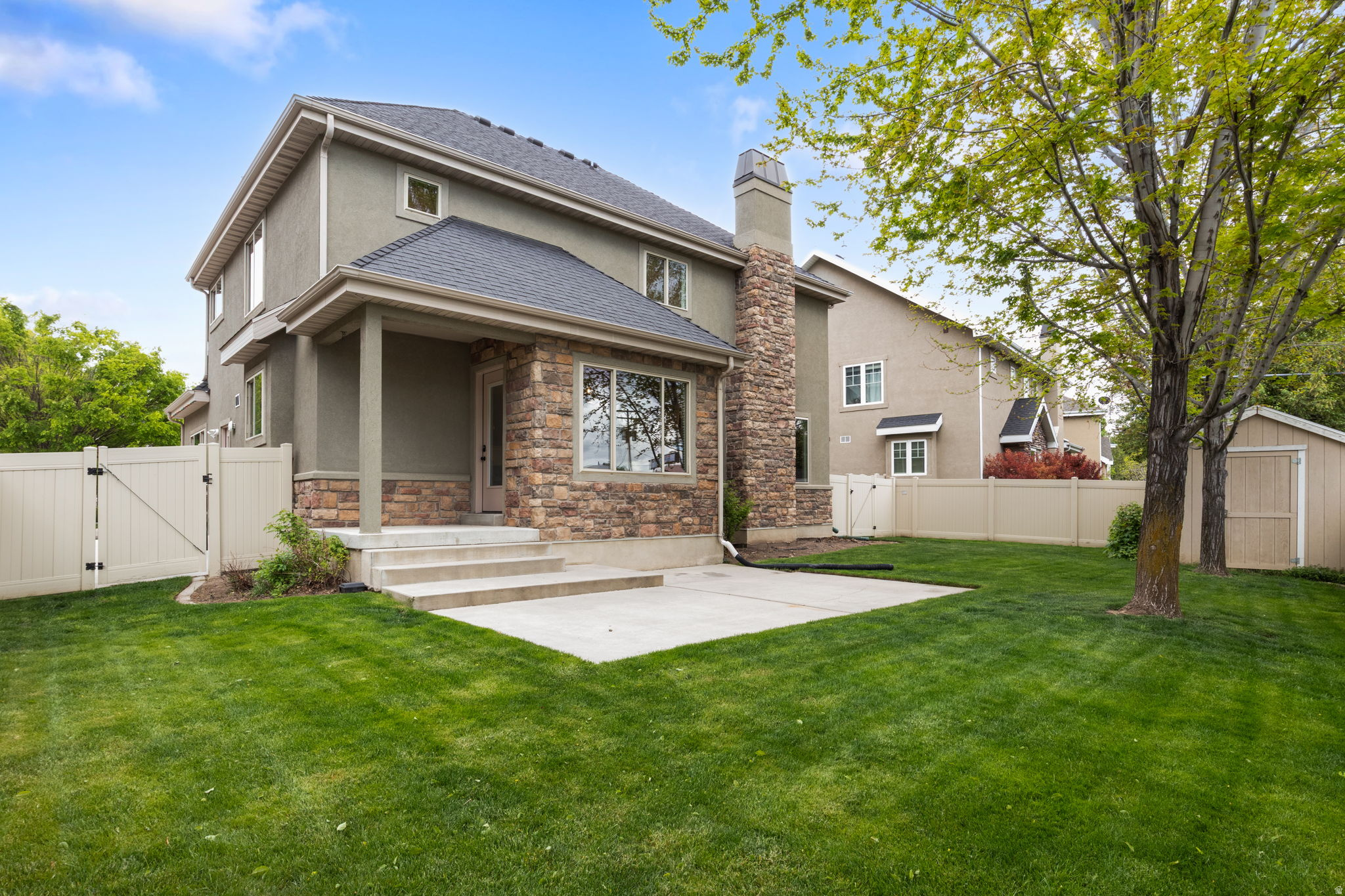 WILD HORSE - Residential